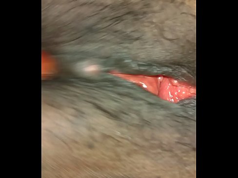 ❤️ 我的肥美阴部的传播使它喷出 ❤ Anal porn